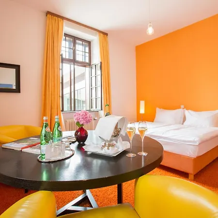 Moerwald Grafenegg Hotel Room photo
